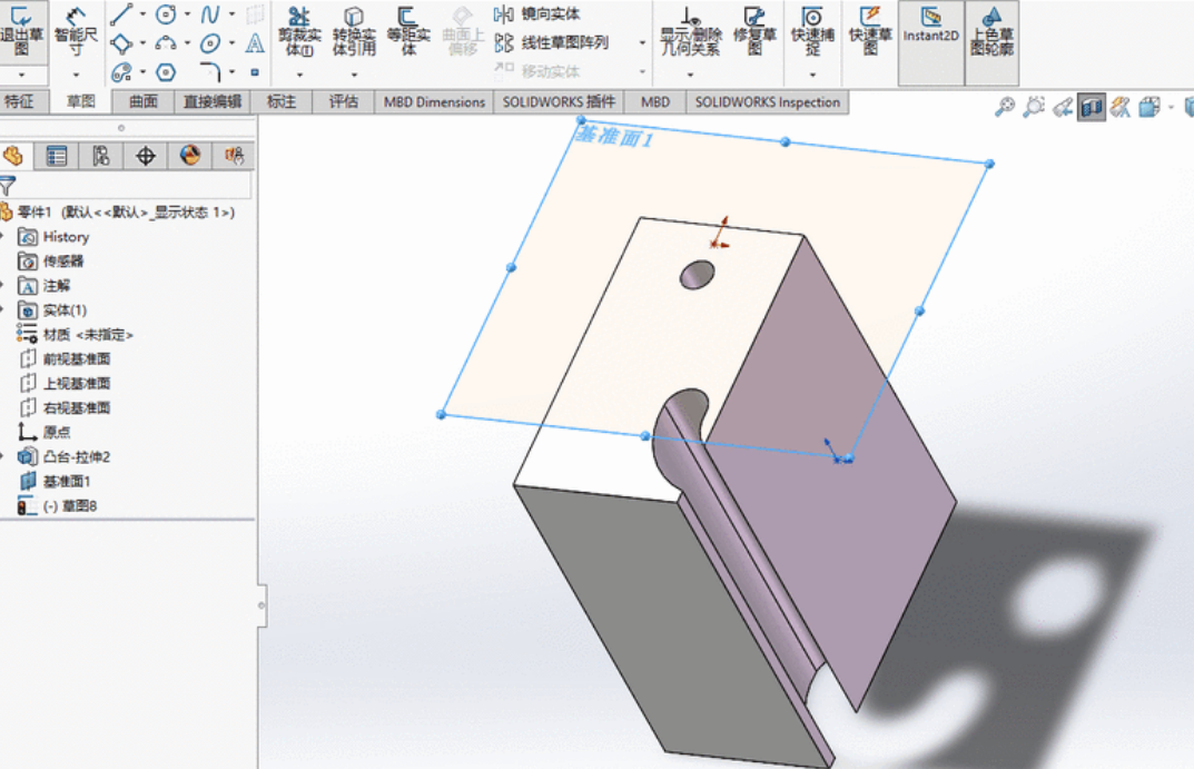 SOLIDWORKS草图.png