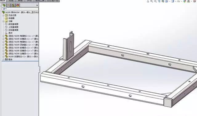 SOLIDWORKS零件镜像1.jpg